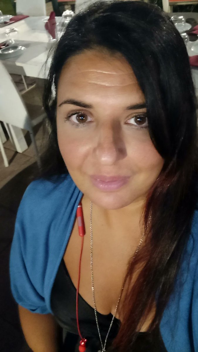 Beatrice_002's tweet photo. #NewProfilePic ? Si? No?
. 
. 
. 
. 
. 
#Sicilia #messinabedda #strettodimessina #siculiana #siciliangirl #sicily #Twitter #tvb #abbicuradime #messina #zingara2022 https://t.co/X3sns9JLXH