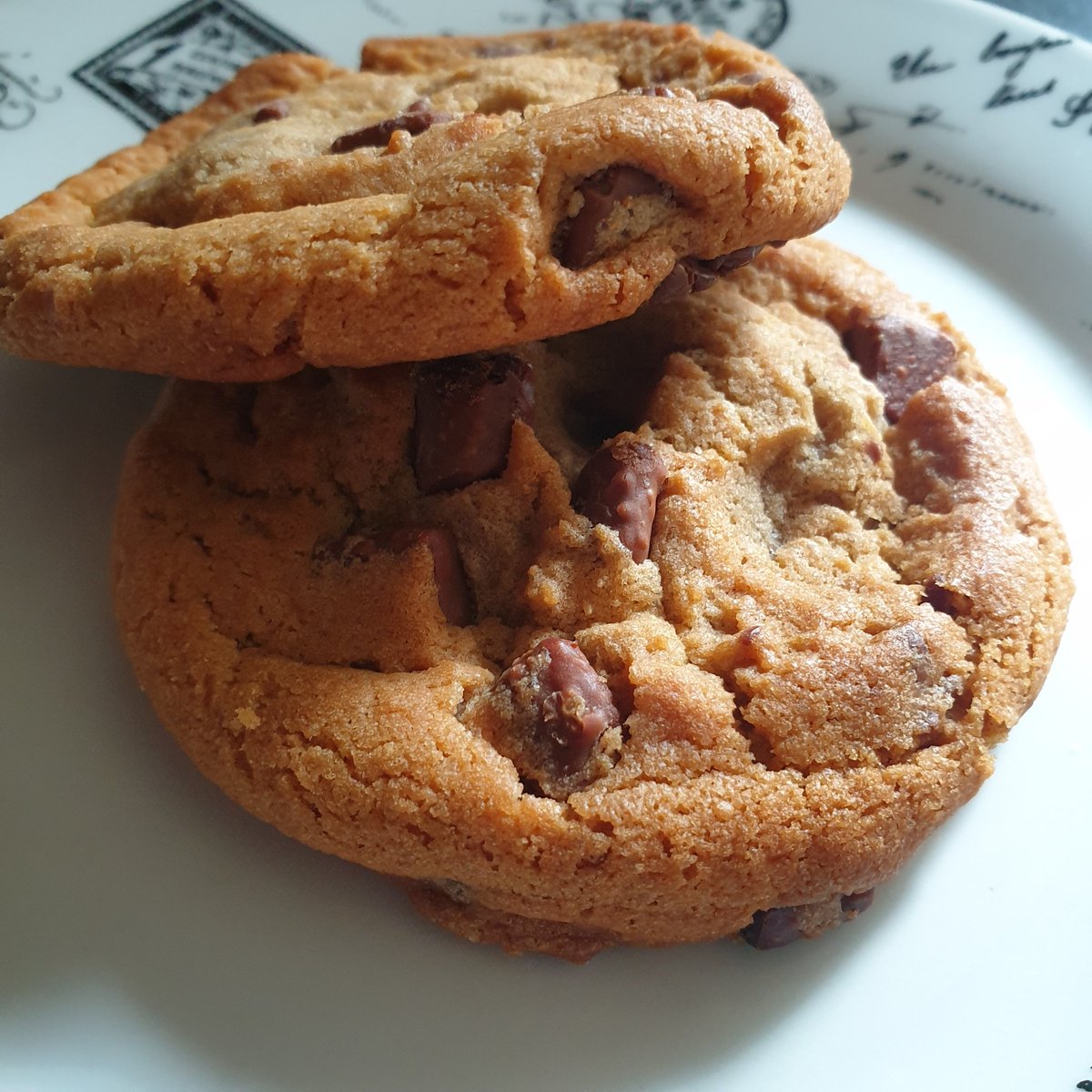 Lilacheart077's tweet photo. One of mums fave #snacks #chocchipcookies
Let's make a change 💜
#mentalhealth #mentalhealthawareness #ocd #ocdawareness #suicideprevention #mumsmeals #grief #bereavement #lunch #positivewithfood #cookies #letsmakeachange #cookingthroughbereavement #rememberingaloss #LHMH44 https://t.co/emn2fQRAZQ