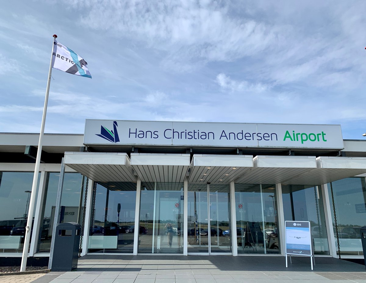 ArcticX_IDG's tweet photo. We're back in action today at the Hans Christian Andersen Airport in @CityofOdense! We can't wait to show you what we've been up to. #ArcticX22 

@Boeing @Insitu_Inc @ccore1975 @AndoyaSpace https://t.co/30Q8x654C5