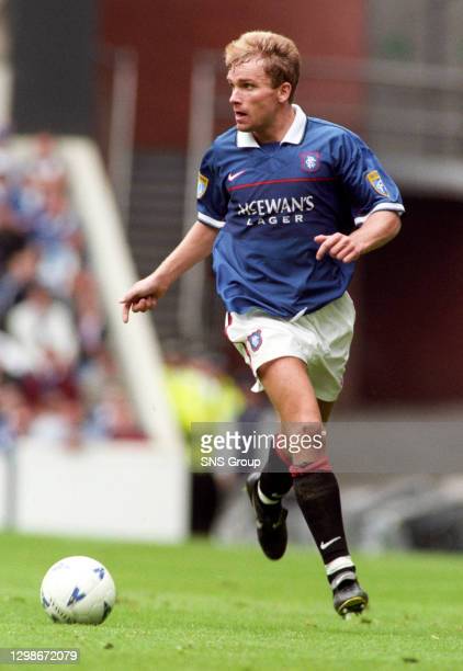 KerrHughes's tweet photo. @ChrisPrice_Esp @MarkoftheRennie @TavernFootball @stusfootyflash @80s90sfootball @AK90s Ståle Stensaas https://t.co/nPi7L1PdtJ
