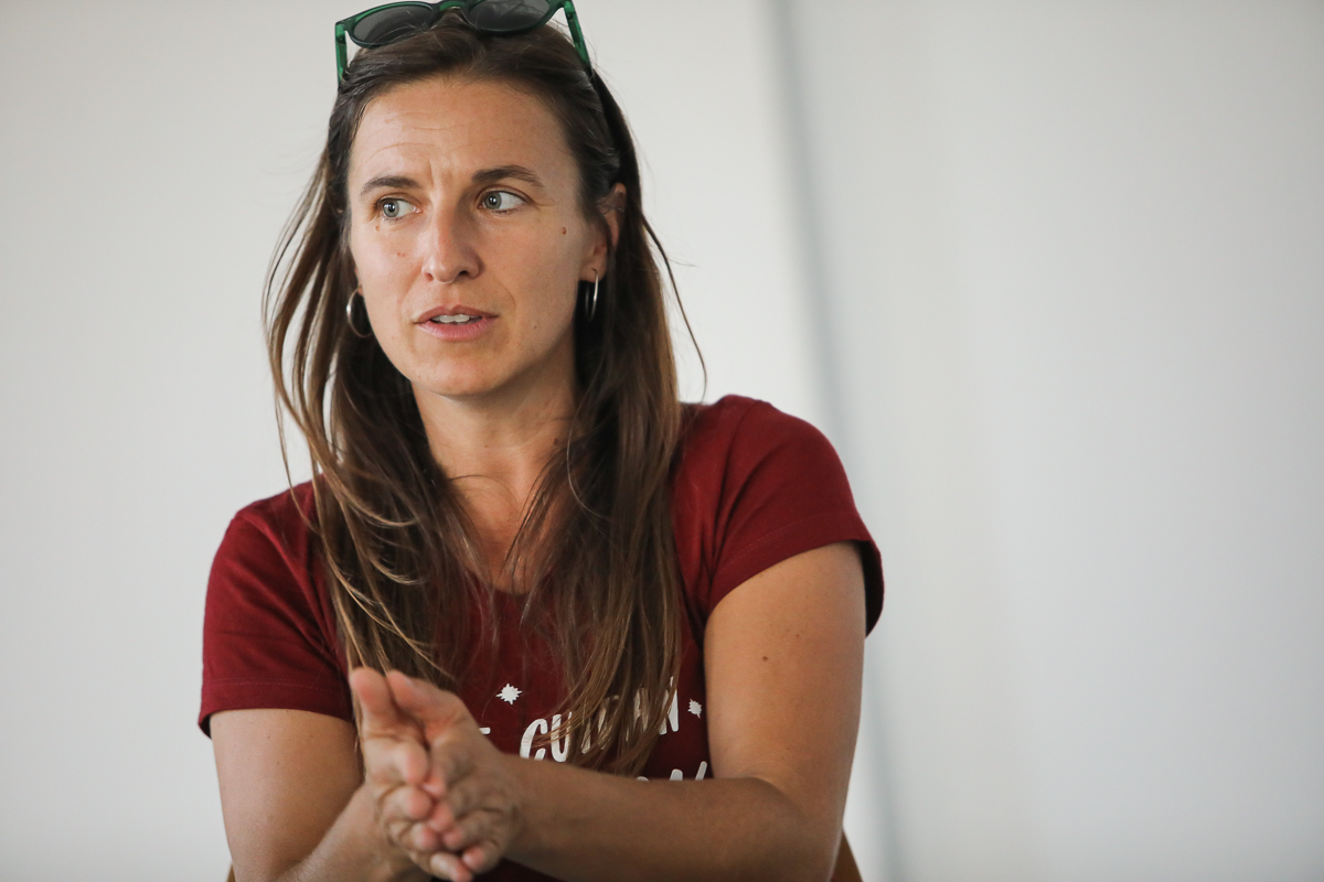 NacioGarrotxa's tweet photo. 🗣 ENTREVISTA | Les principals impulsores i responsables del Punt Lila de les Festes del Tura d'Olot reflexionen sobre les concepcions i reptes que envolten les agressions sexuals
📸 @MartiAlbesa
#FestesND #FDT22
https://t.co/39q2p7RBnQ https://t.co/A7yD8PTNBQ