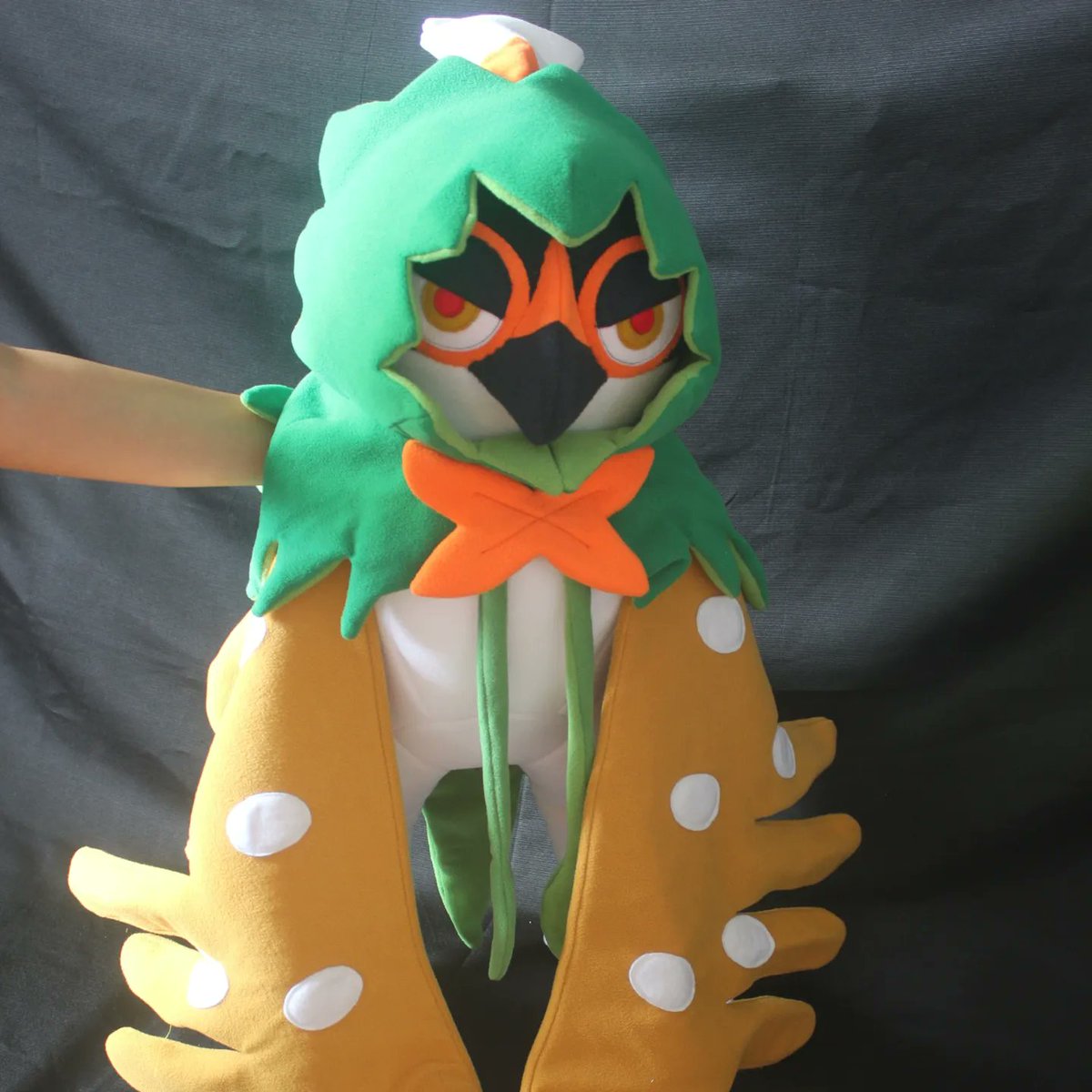 Mocapon_Studio's tweet photo. Pokémon Decidueye🌱🍃
#sewing #plushies #craft #art https://t.co/cvwAazd4Dh