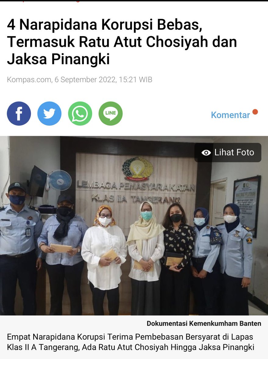 pn7l7h's tweet photo. 4 napi korupsi yg bebas adlh mantan Gubernur Banten Ratu Atut Chosiyah, Jaksa Pinangki Sirna Malasari, eks Dirut Jasa Marga Desi Arryani, dan Mirawati Basri.
Cita2 seorang anak kelak bukan jadi dokter atau pilot lg tapi jadi Koruptor krn selain dpt duit bnyk hukumn jg ringan😌 https://t.co/Qa3C0igooQ