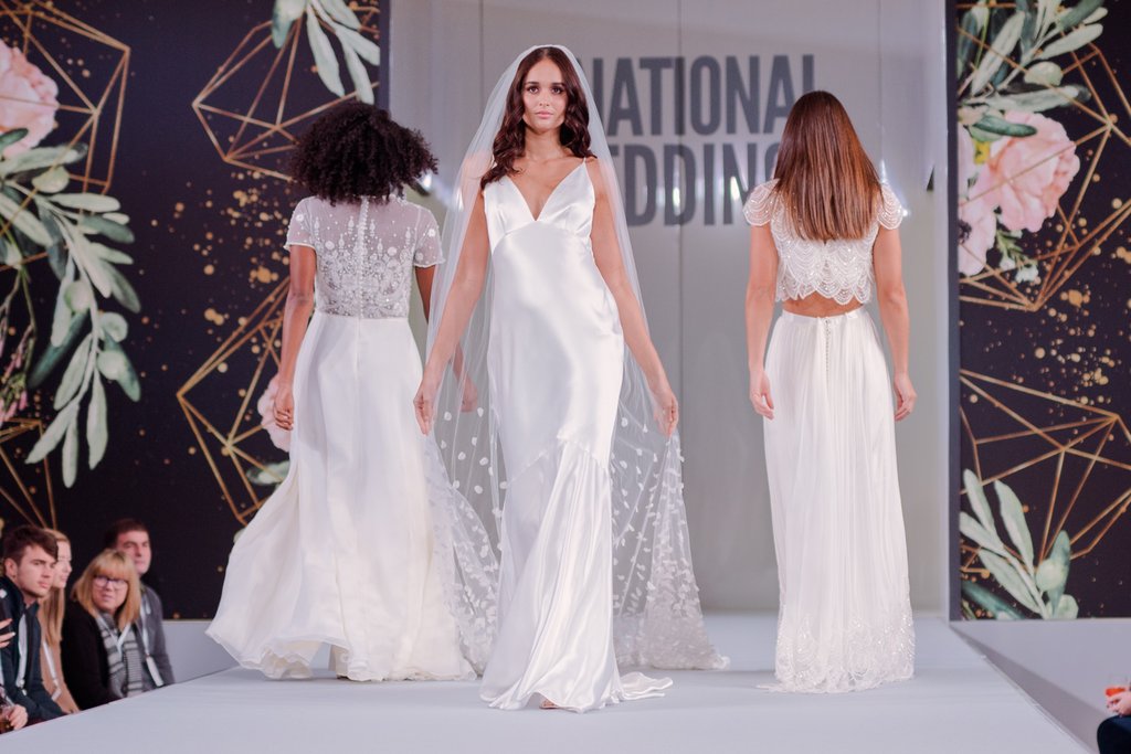 Guides For Brides tweet media