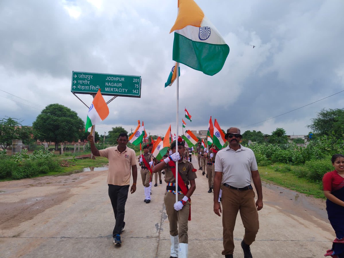 SinghLec's tweet photo. संगठन गढ़े चलो ,सुपंथ पर बढ़े चलो
#azadikaamritmahotsav2022 
@NCC__CADETS 
@NCCDteRajasthan 
@HQ_DG_NCC 
@RajGovOfficial 
@PMOIndia 
#AzadiKaAmritMahotsav https://t.co/VwkRxiOOTd