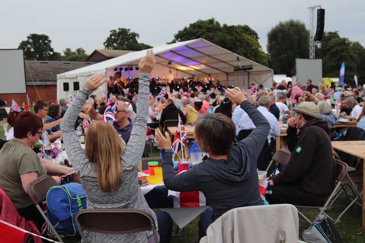 Lichfield Proms in Beacon Park on Saturday was an amazing success - big turnout, good weather, two magical performances by the City of Lichfield Concert Band and the Police Symphony Orchestra and a spectacular firework display to close - well done to all involved! #Lichfield