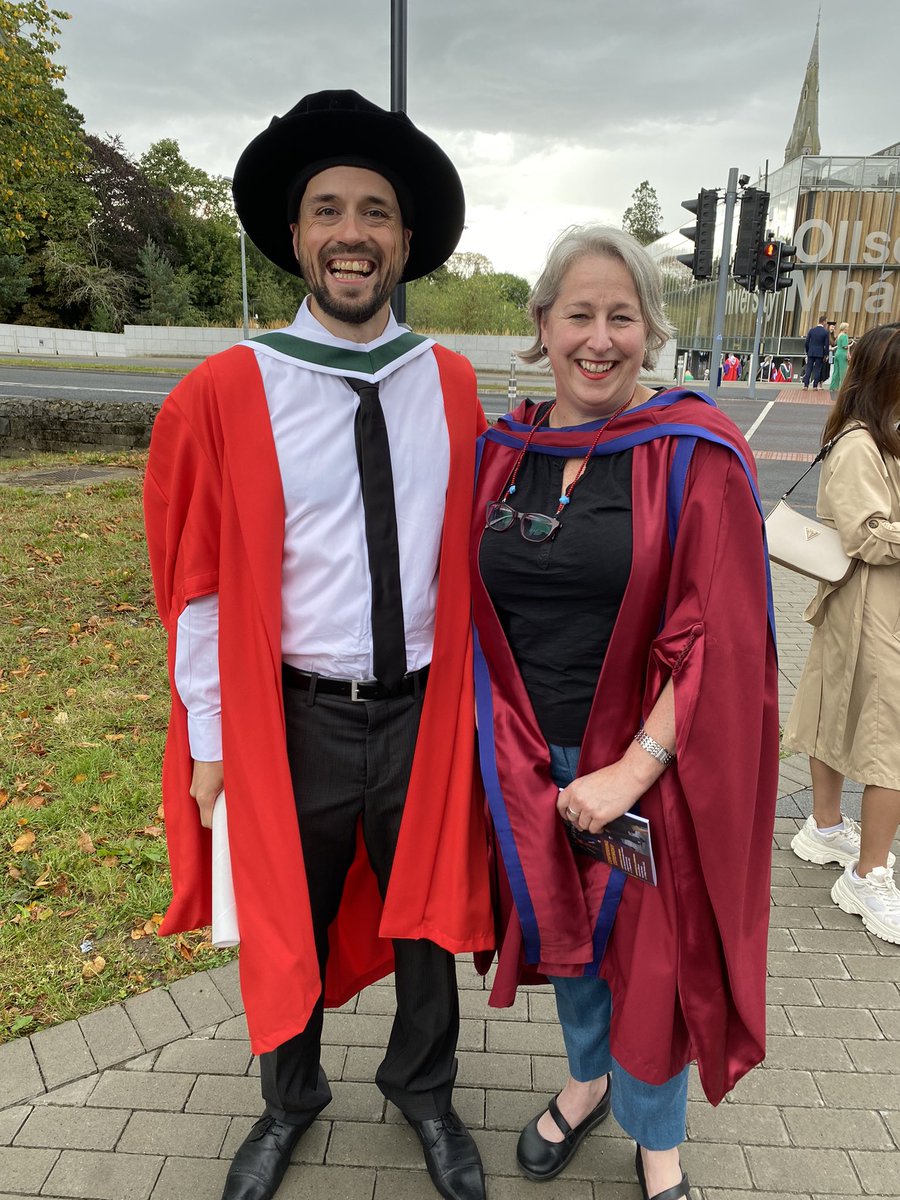 MU_MediaStudies's tweet photo. Congratulations to all the BA Media Studies and Media &amp; Cultural Stidies students graduating today especially @mkrzmr who has his PhD graduation today. Here with proud supervisor @kylzjarrett #muconferrings #graduation #mugraduation https://t.co/pfRdCOiyq3