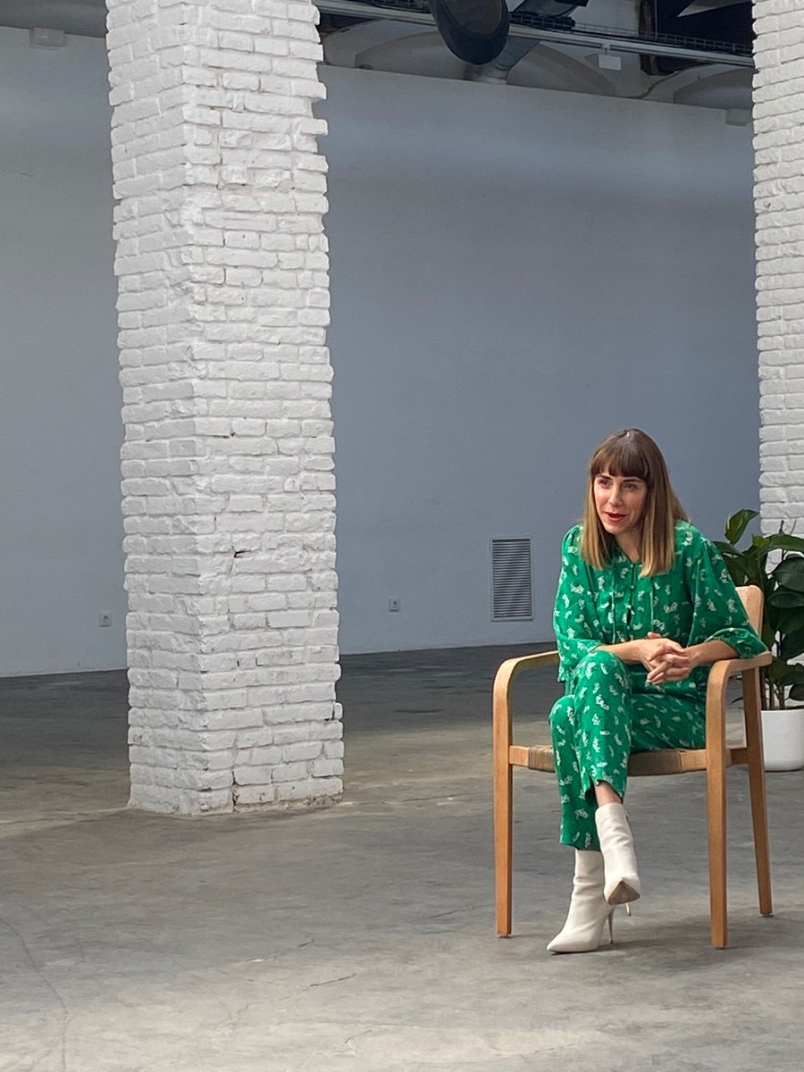audicrea's tweet photo. 📽️Día de rodaje del #audicreativitychallenge
Expertos de 1a inspirarán a los participantes de la 8a edición 😀
#audi #kikemaillo #dianaballart #bibianaballbé
#creatividad #innovacion #futureisanattitude https://t.co/j5iVBPxCGt