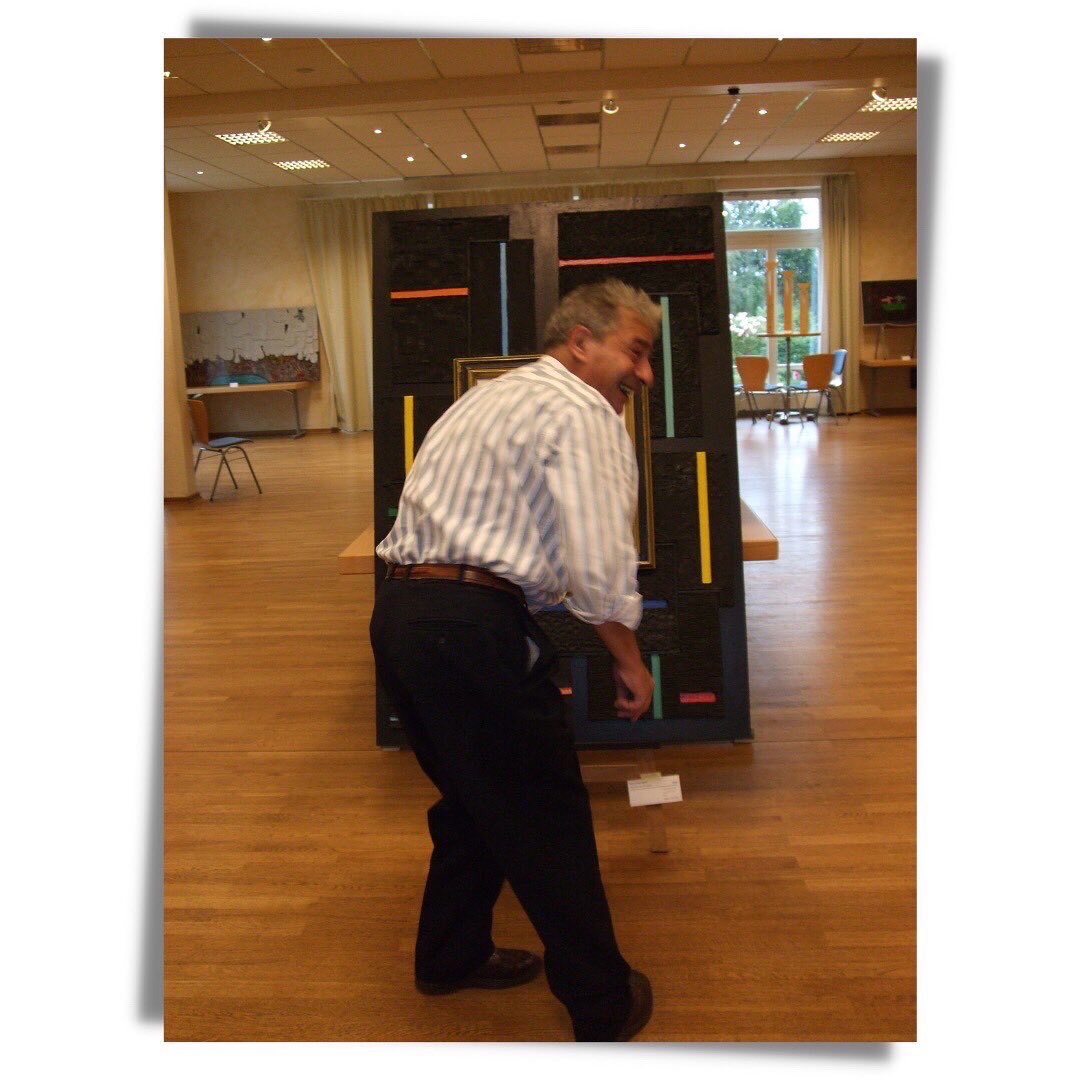JBPanissie's tweet photo. My #exhibition in 2008
Lots of laughter and amazing guests, including Rico, the perrot 🍷
#Lübeck, Germany
#jbp #jbpanissie #jbpart #artist #art #livesofartists #mylife #myexpo #artexhibits #artshow #throwback #2000s https://t.co/xguaX1mDgL