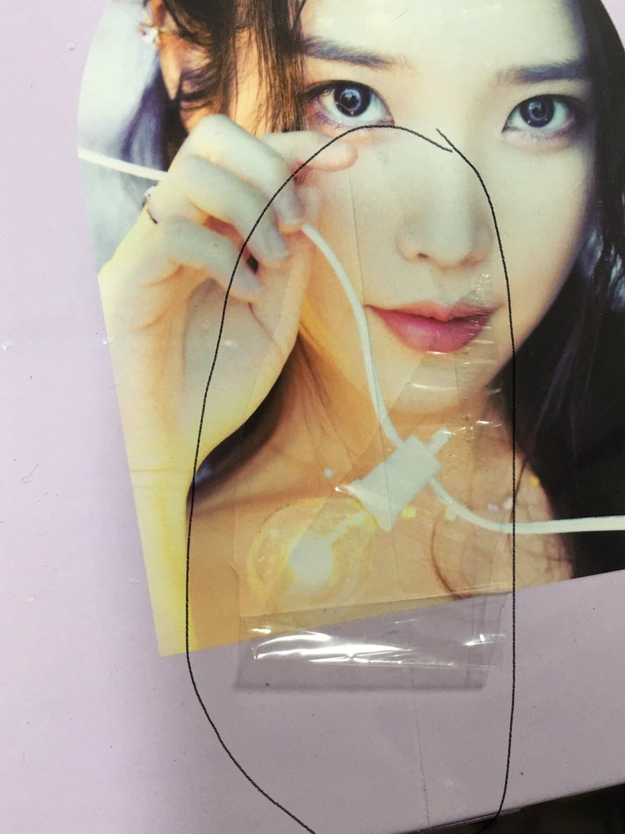 merchmallowsph's tweet photo. #MeMaPHGiveaway

🎉 1 winner of IU Sealed SG2022 w/ dent👇 (option b not included)
🎉 1 winner of random merch (official, sealed/unsealed)

Mechanics:
-RT &amp; Like
-Follow us on twitter, FB &amp; shopee
-Tag your moots

End: 9/17

LSF will shoulder by the winner 🙇‍♀️

Goodluck Mallows 🤩 https://t.co/pR0ilxz10L