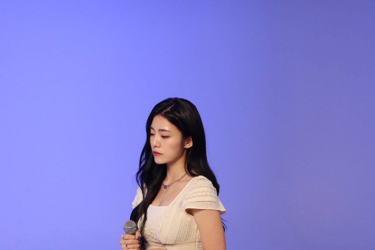 DORITORI8's tweet photo. 곧 만나자.
2022.09.12 12PM

#도리토리 #곧만나자 #doritori #photo  #comingsoon #kpop https://t.co/UN9nP1IaIY