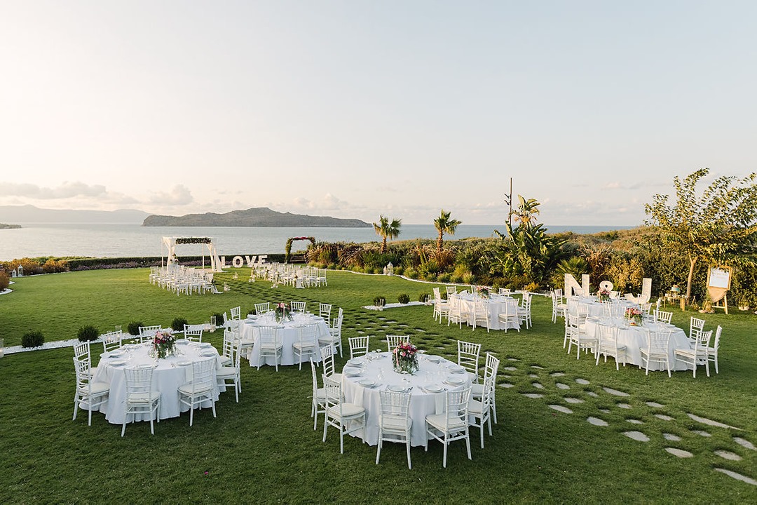WhereWedding's tweet photo. SEAVIEW WEDDING VENUE IN GREECE👉https://t.co/Yb6ocvT3Yw!😍
#weddingingreece
#weddingvenue
#weddingbythesea
#weddingseason 
#weddingcelebration 
#weddingparty https://t.co/tWHtDGkd9V