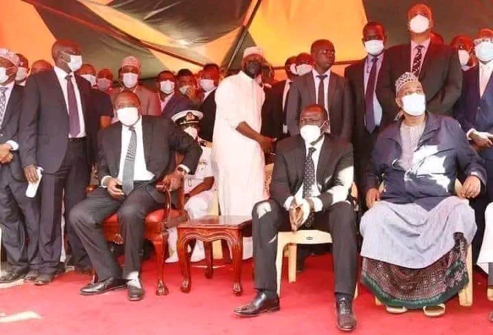 khisajohn15's tweet photo. Last year on February, they gave him a plastic chair to sit on!
This year on August, he will be sitting on the most high seat of the Republic of Kenya, call him H.E William Samoei Ruto.
#RailaOdinga 
Mama Ngina https://t.co/KwNVYCrEE2