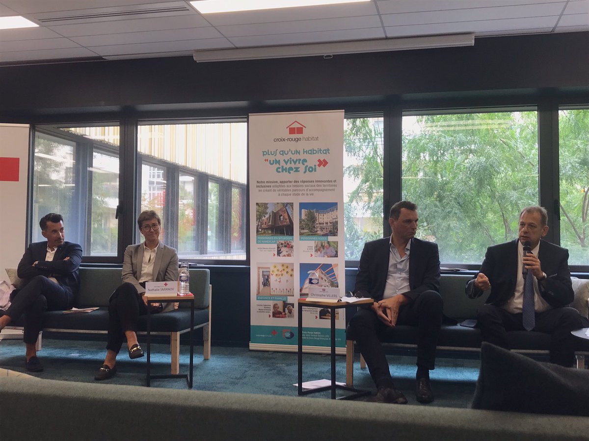 Personnimo tweet media