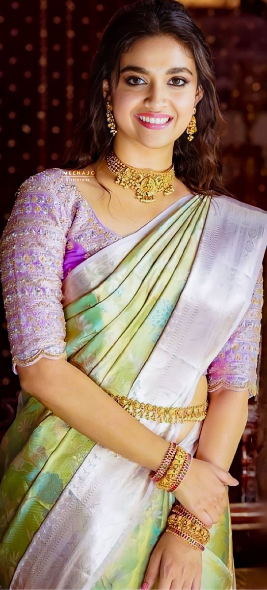 MeenaJo7's tweet photo. Traditional girl @KeerthyOfficial 💟
More beautiful😍💓 in this saree💯

Love you always mam ❤😘

#KeerthySuresh #Meenajo https://t.co/s1Xk9TtEj5