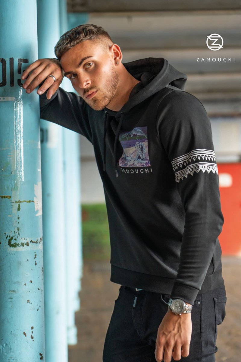 Zanouchi_'s tweet photo. New AW22 Drop. #ilovezanouchi 
https://t.co/9378O8fWBd
.
.
.
#fashion #lifestyle #blogger #style #gym #fitness #football #hoodies #boxing #streetwear #streetstyle #fyp #ootd https://t.co/pfK6pLCCqd