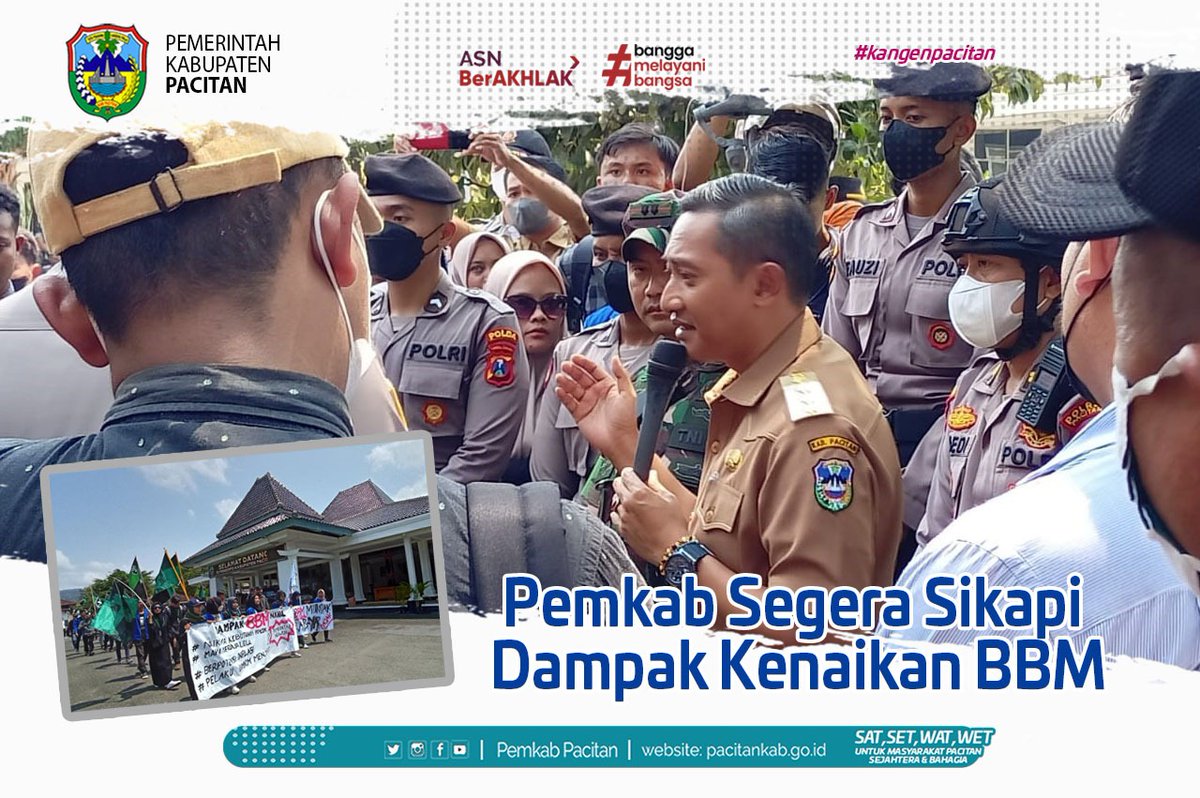 PemkabPacitan's tweet photo. "Kami segera menyikapi hal ini sehingga masyarakat tidak mengalami dampak kenaikan harga BBM," kata Bupati Pacitan Indrata Nur Bayuaji, siang ini 06/09). Perumusan dari dampak kebijakan ini tetap butuh waktu sehingga langkah yang diambil tepat sasaran.

https://t.co/UVrG2YA1R0 https://t.co/fdKsS95qK1