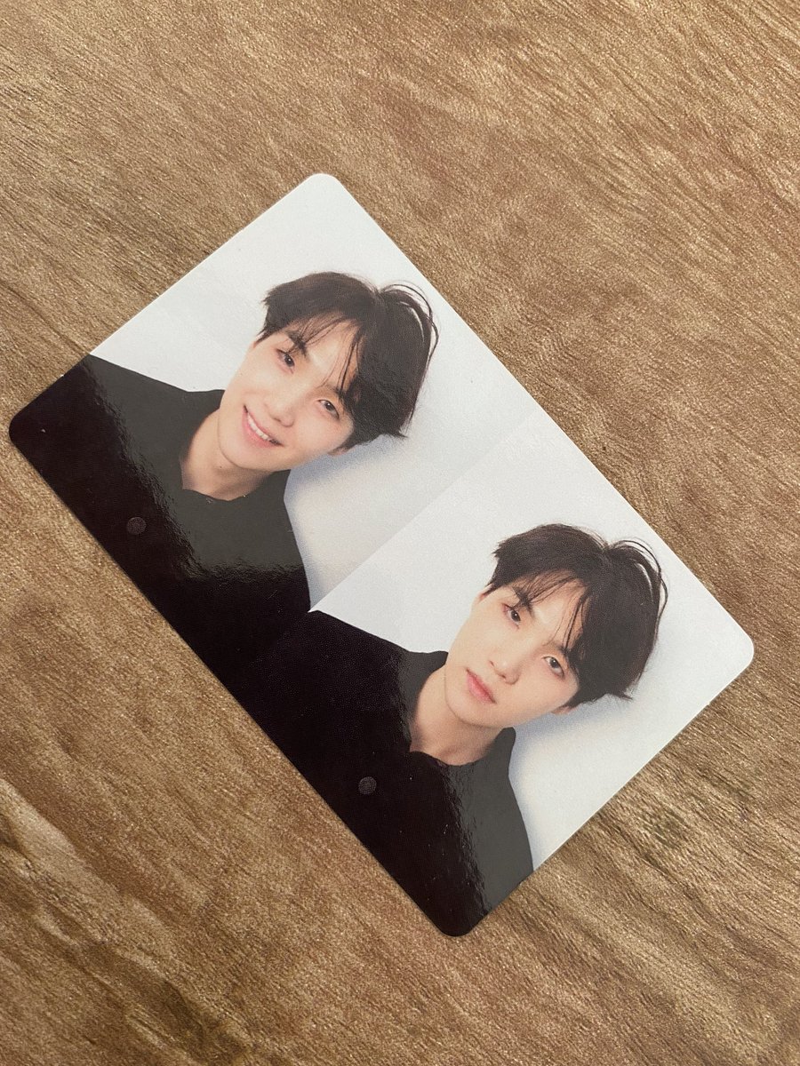 monocart_'s tweet photo. ly tear r suga

— ₱480+ lsf
— onhand &amp; ready to ship
— mint

reply ‘mine’ or dm to claim

dop: payo/ 3 days
mop: gcash
mod: ggx, sco

t. wts lfb ph bts photocard pc yoongi https://t.co/uvLw8X7dgz