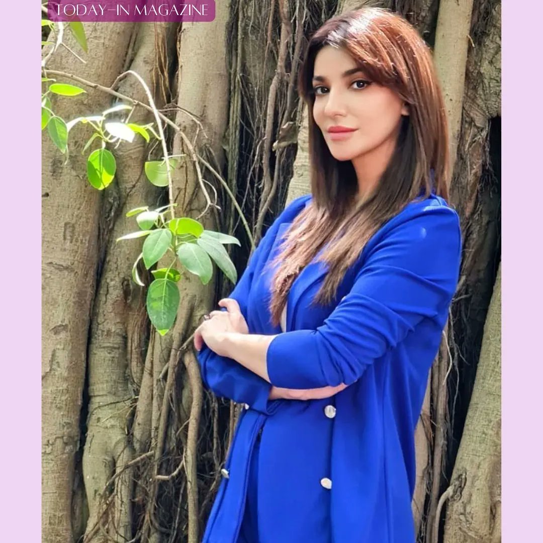 eTodayInPak's tweet photo. Hey Boss’lady!!💙🦋

#todayinpakistan #todayinmagazine #todayinworld #lollywood #actress #celebrity #actor #lollywood #lollywordstars #pakistan #showbiz #showbizindustry #stars #dramas #models #fashionicon #navinwaqar https://t.co/9W5ZOi2Qn5