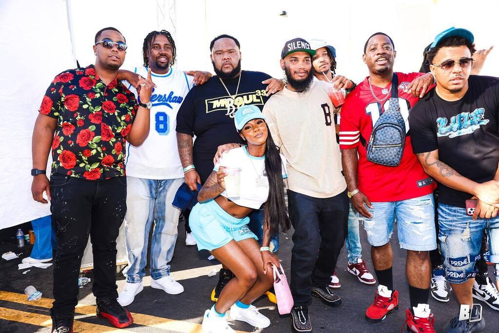 TroyLLF's tweet photo. Work donโt stop! ๐ #shoutout @thereal_lilkayla rockin hiero day doin her thang as usual! ๐ฅ๐ฅ itโs time for that!
.
๐ธ: @officialbilliondreams
.
#FPMG #1015 #OfficialBizness #Hieroday2022 #Bayarea #Frisco #lilkayla https://t.co/hp5fGOxwP6 https://t.co/UYsWwyQmSb