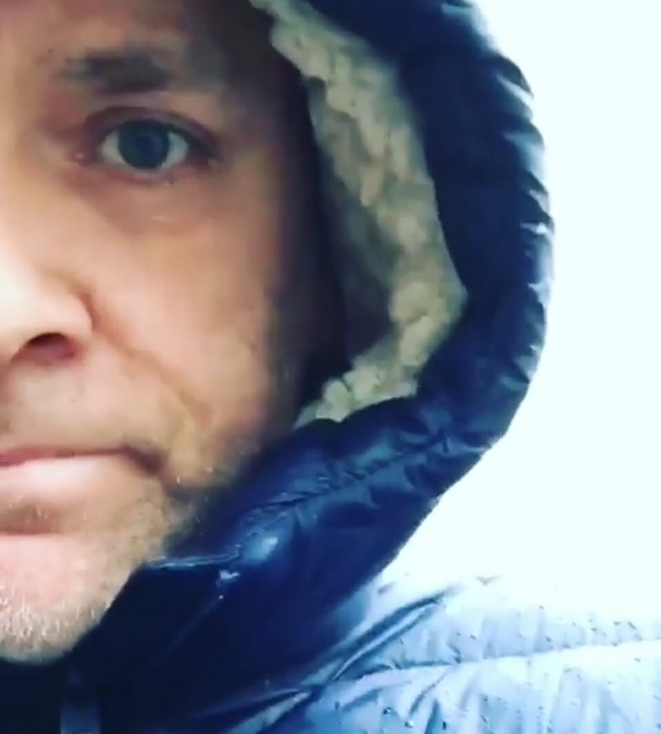 ...big coats on 🥶🥶