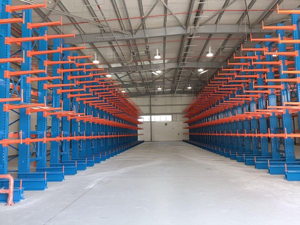 arcoma_ksa's tweet photo. #ARCOMA #storaeg #solutions successfully completed one more #cantileverracking project in #Dubai #UAE . 
#saudimade
#saudiexport 

#رفوف_اركوما #التصدير_فرصة https://t.co/EExitR06hh