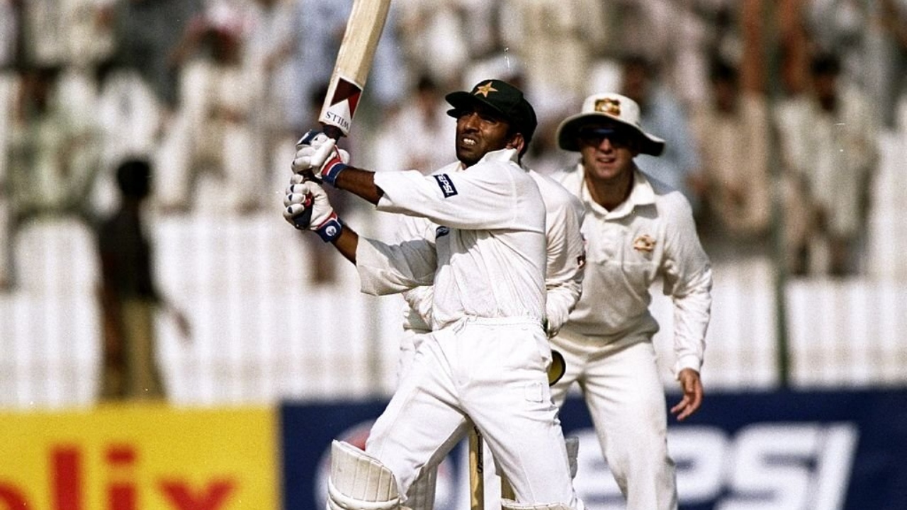 Pakistan Cricket on X: Happy Birthday Shahid Anwar! Multan born right hand  batsman scored 12,100 runs in First Class Cricket. Represented Pakistan in  an ODI and also served as batting coach of
