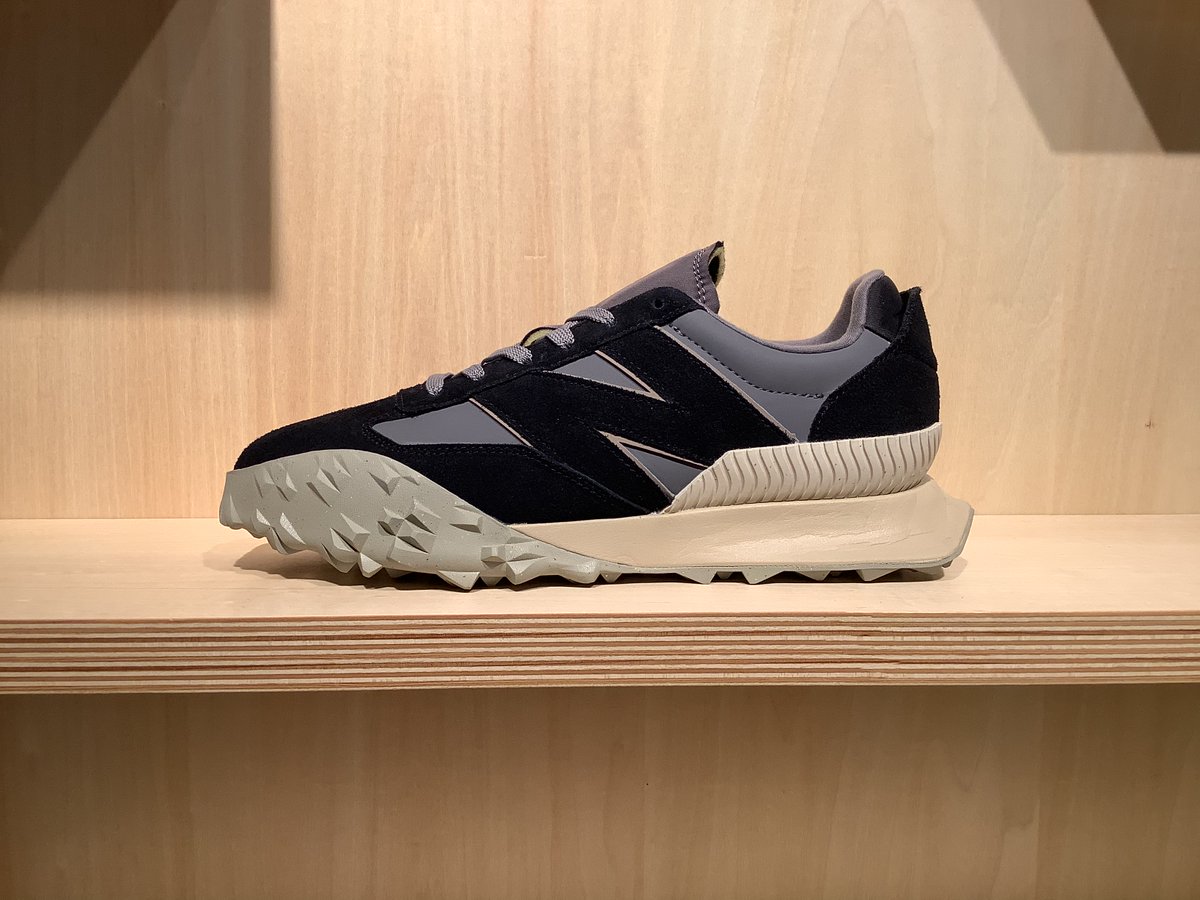 newbalanceOSAKA's tweet photo. < #NB新商品 >
「#UXC72」
COLOR:MB
WIDTH/SIZE:D/22.5-29.0cm
PRICE:¥13,200(税込)
9月6日(火)本日より販売開始しました。
是非この機会に店頭でご覧ください。
#newbalance
#ニューバランス https://t.co/j2N8YApyRC