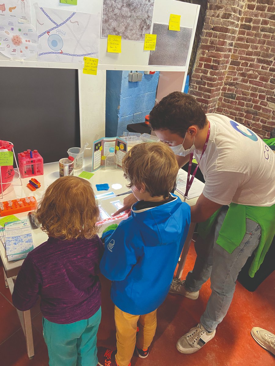 Ombelliscience's tweet photo. [#FDS2022] 🚀

Vous êtes enseignant ou documentaliste et souhaitez participer à la 31è édition de la @FeteScience ? 

Découvrez les événements proposés au public scolaire sur votre territoire !
Programme régional scolaires @hautsdefrance visible par ici👉https://t.co/jymDtQGHsU https://t.co/Gc5974brOU