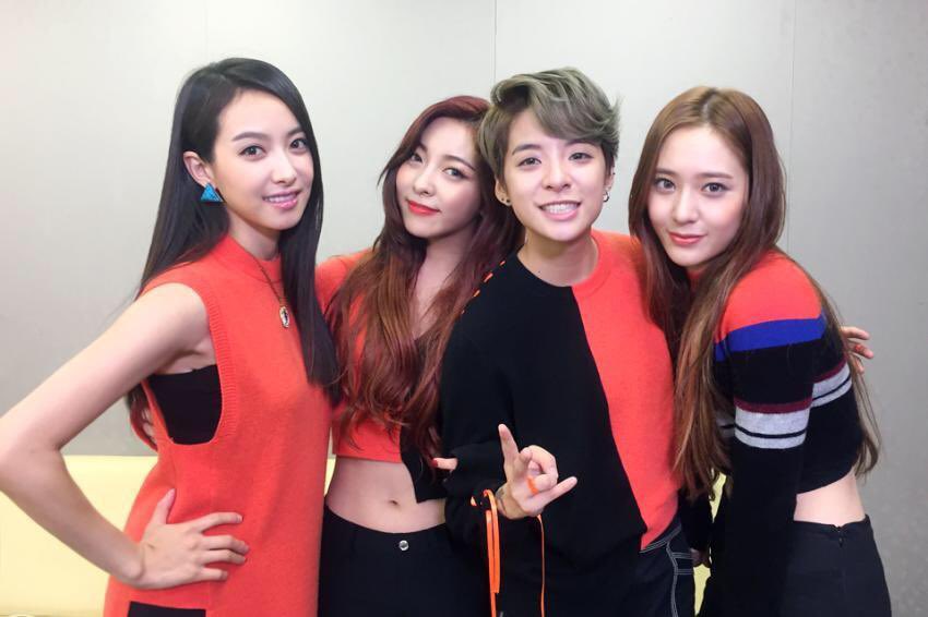 AMBERWA tweet media