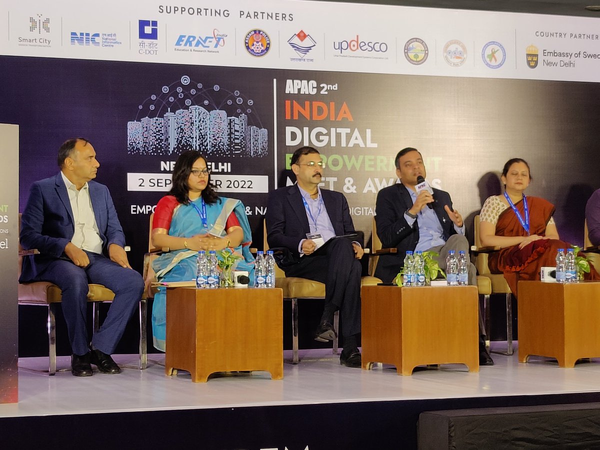 CeoDSCDL's tweet photo. Attended APAC's "2nd India Digital Empowerment meet &amp; awards" in New Delhi. Had a great opportunity to represent how Dahod, the only Nagarpalika under SCM, carried out all the IT and Infrastructure projects despite of various obstacles

#DahodSmartcity #ApacNewsNetwork #NewDelhi https://t.co/xN7dQ9Zd6m