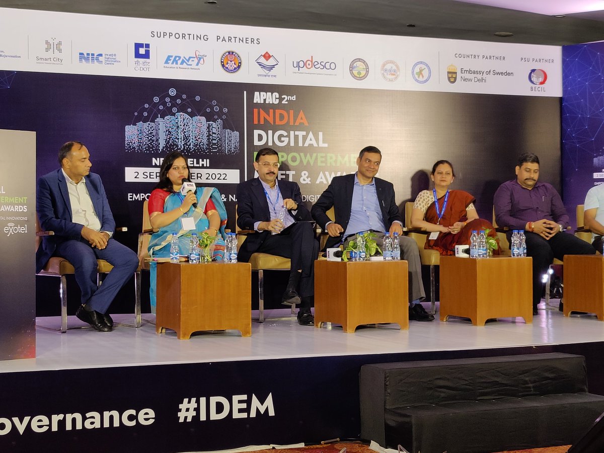 CeoDSCDL's tweet photo. Attended APAC's "2nd India Digital Empowerment meet &amp; awards" in New Delhi. Had a great opportunity to represent how Dahod, the only Nagarpalika under SCM, carried out all the IT and Infrastructure projects despite of various obstacles

#DahodSmartcity #ApacNewsNetwork #NewDelhi https://t.co/xN7dQ9Zd6m