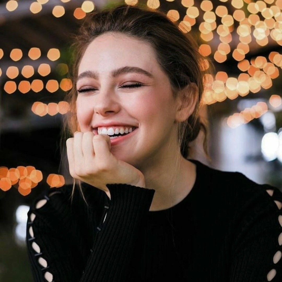 daylyciathinker's tweet photo. oh darling all of the city lights never shined as bright as your eyes https://t.co/uL7IJnip1L