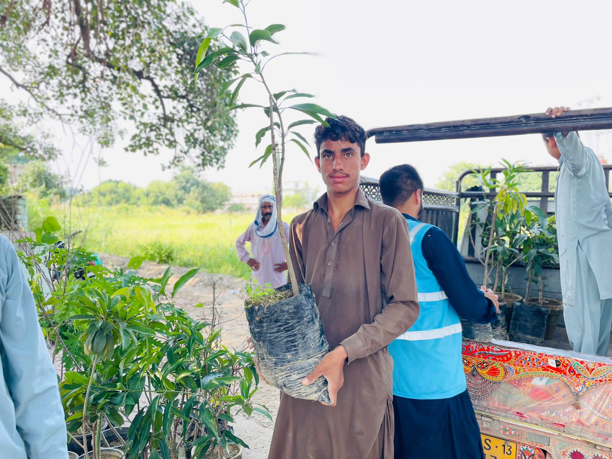 MuslimHandsMRP's tweet photo. “He who plants a tree. Plants a hope.”
- The Muslim Hands Team planted fruit trees in collaboration with the local community of Pachwana Dadyal.
#muslimhands #sdg13 #sdg1 #SDGs #sdg15 #plantationactivity #azadkashmir https://t.co/vLJEk8rboC