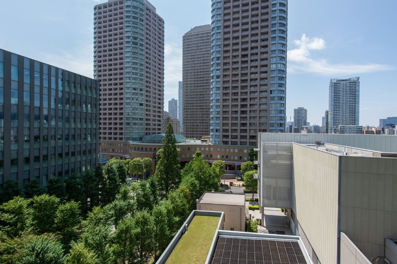 JpnRealtySTARTS's tweet photo. Surrounded by #SumidaRiver and the greenery of the park.
Price: JPY134.8M ≒ USD952K ≒ EUR954K
Floor Plan: 4Bedrooms
Size: 86.35m2 / 929.46ft2
#riverside #realestate #property #petfriendly #floorheating #sale #TokyoMetro #ToeiLine #JR #Tsukishima #Hatchobori #ChuoWard #Tokyo https://t.co/zqWPL1gHrv