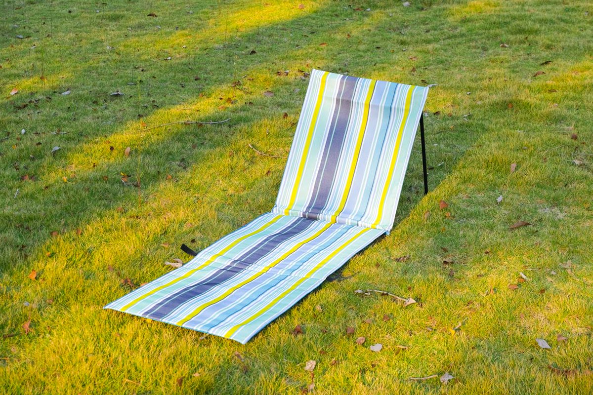 Oeytree beach mat

600D Fabric with PVC/PE coating
Steel /Aluminum tube with powder coated
Red, Blue, Green, Grey, Black.... Customization available
#outdoorcushions #outdoordecor #outdoorcouch #diyoutdoorsofa #modernoutdoorsofa #tutorials #modernbuilds #moderndesign