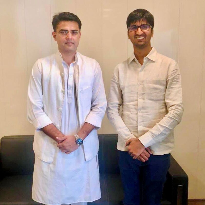 Cocopadhi's tweet photo. आदरणीय @SachinPilot जी आपको जन्मदिन की ढ़ेर सारी बधाई एवं शुभकामनाएं। https://t.co/NZuV4ywnl4