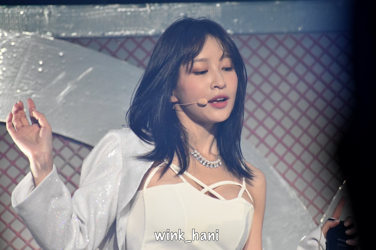 wink_hani's tweet photo. EXID 2022 JAPAN -FINAL- LIVE TOUR
 #hani #하니 #ハニ https://t.co/x4pXxxNgKv