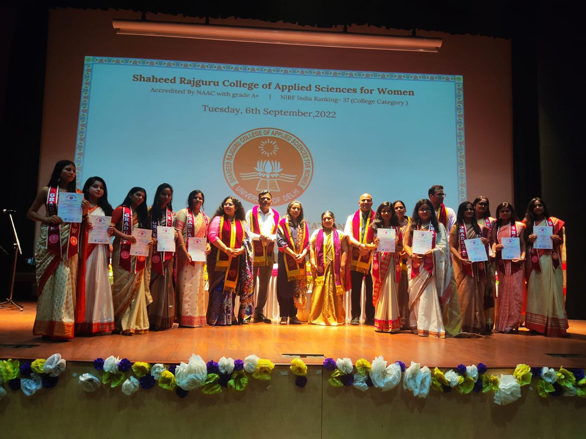 SrcaswD's tweet photo. #HappeningNow
We are glad to share the glimpses of Degree Distribution at the Convocation Ceremony of @SrcaswD
#ConvocationSRCASW
#RajguruDayCelebration
@DrPayalmago
@Jasmine441
@Sanjeev_aap
@RavinderDhingan
@FromBhaskar
@priyanka_dev24
@SrcaswD https://t.co/egIlOoaVuw