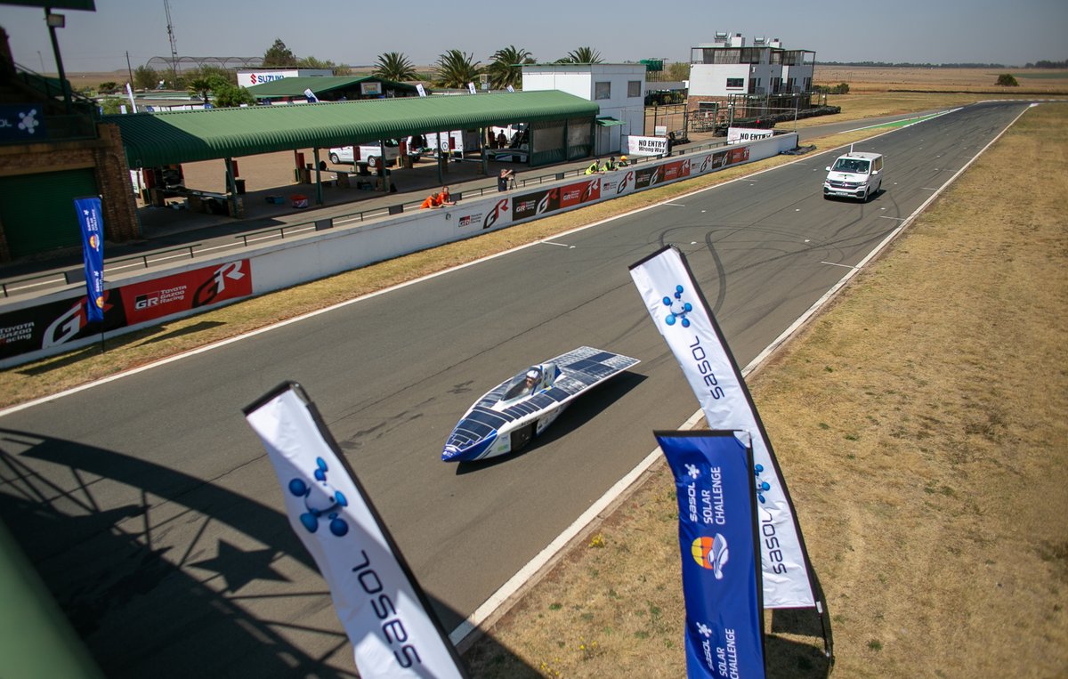 Solar_Challenge's tweet photo. Day 1 of dynamic scrutineering for #SasolSolarChallenge starts today at 13:00.

Teams will start the day off with a test called Figure 8  this tests the vehicle’s steering ability around tight corners.

#RedStarRaceWay #CSIR  #SolarChallenge #Potensa
@SasolSA https://t.co/vMxLNUhOUW
