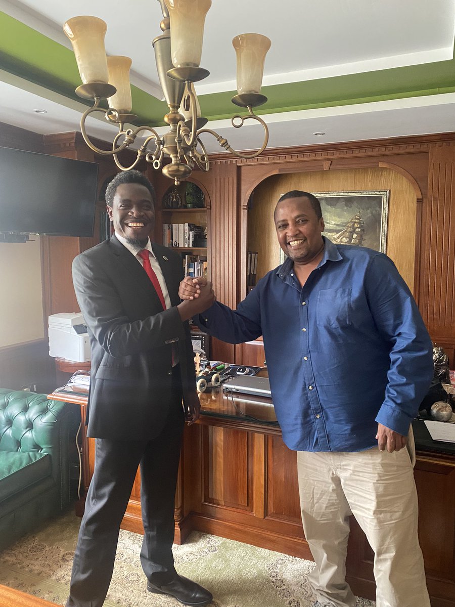 NelsonHavi's tweet photo. Thank you Boniface Ndirangu and Sonali Thakrar for checking on me at the Command Center. We are back to serving the People of Kenya through the rule of law in and out of the corridors of justice. https://t.co/hfGWubFzNR