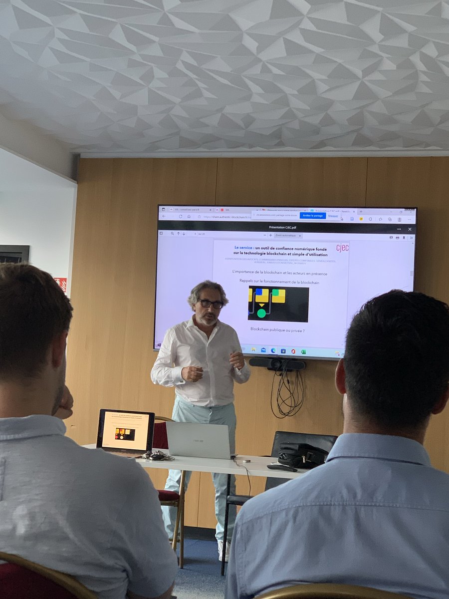 01/09 pour <a href="/CJEC_IDF/">CJEC Île-de-France</a>, <a href="/AuthenticBlockC/">Authentic BlockChain</a> expliquait aux #expertscomptables du Club ce qu’est la #blockchain et comment elle va transformer leur profession.

N'hésitez pas à nous solliciter pour des interventions.

#SimpleCommeABC #legaltech #cybersécurité
#avocat #huissier #notaire