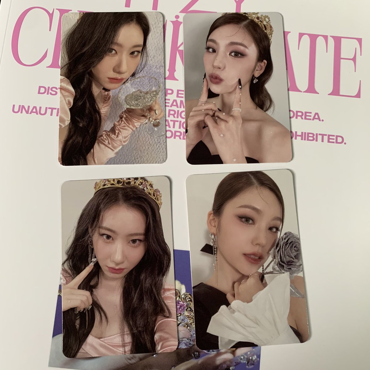 archscart's tweet photo. wts lfb ph

200 ea
mint condi / fresh pull
payo
mop: gcash
mod: j&amp;t / gcash

t. wts lfb chaeryeong cocktail poke cheek yeji poke cheek rose https://t.co/08Rtr03AWB