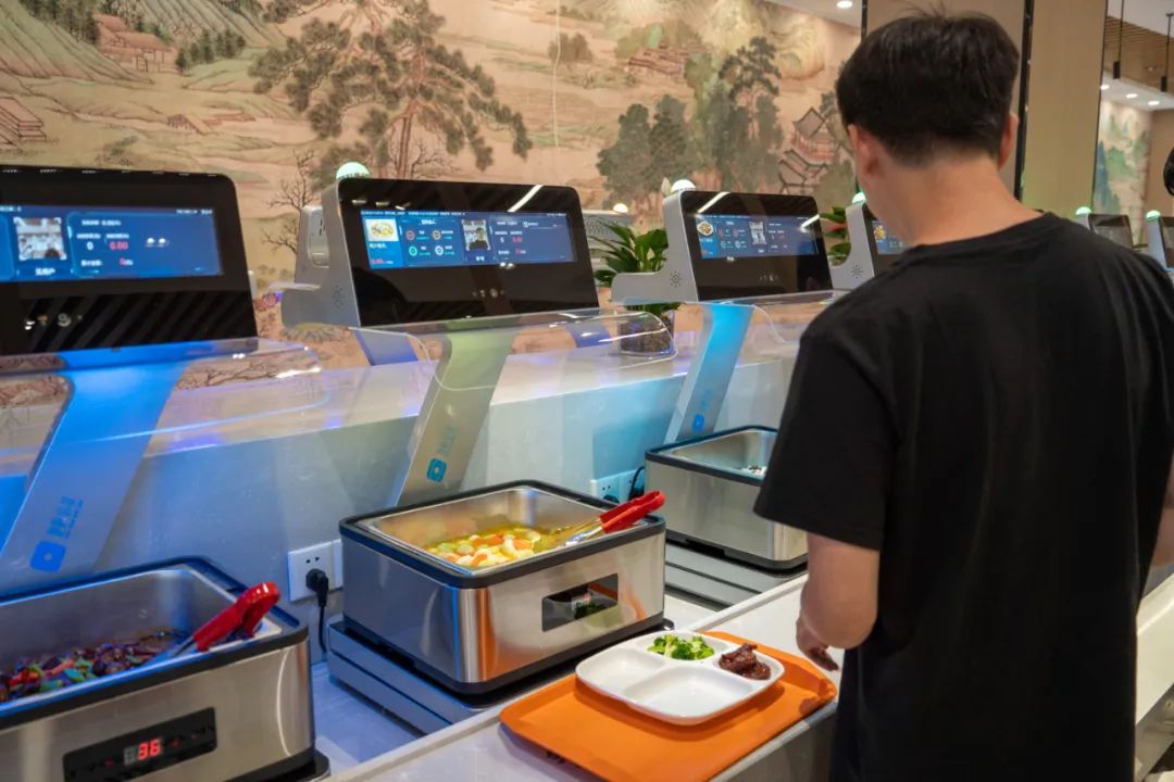 New semester comes, the beautiful campus is ready to meet you🥰Are you ready to come?