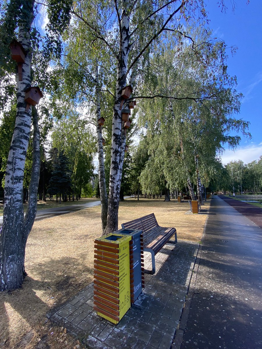 <a href="/urbanchy/">Казан Урбанчы</a> как вам птичьи домики над лавочками, смотреть тошно, не то чтобы подойти 😭 #паркурицкого