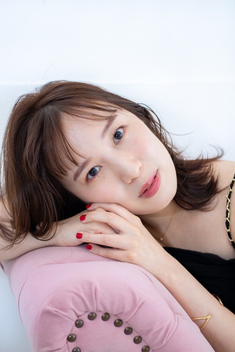 sakura_code_'s tweet photo. 編集された写真も可愛すぎーーーー！！！！Kanonちゃんの写真をあらゆるところで使いすぎて、そろそろ広告代払った方がいい気がするけど可愛すぎるから使うね？🤣🤣笑
@Kanon21455068 
photo by @Itsumi_Graphic またの名を天才カメラマン✨✨ https://t.co/9oodP7z5OY