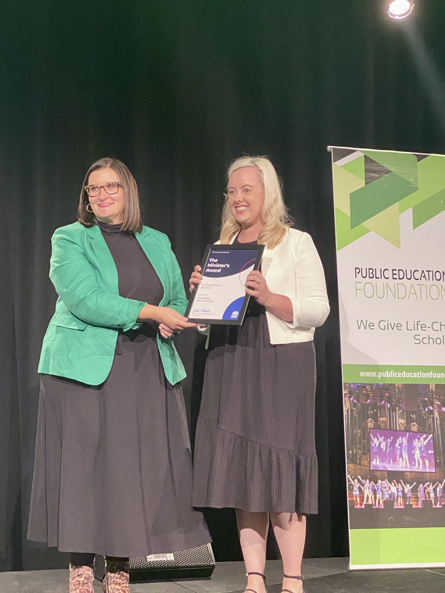 Dace Elletson tweet media