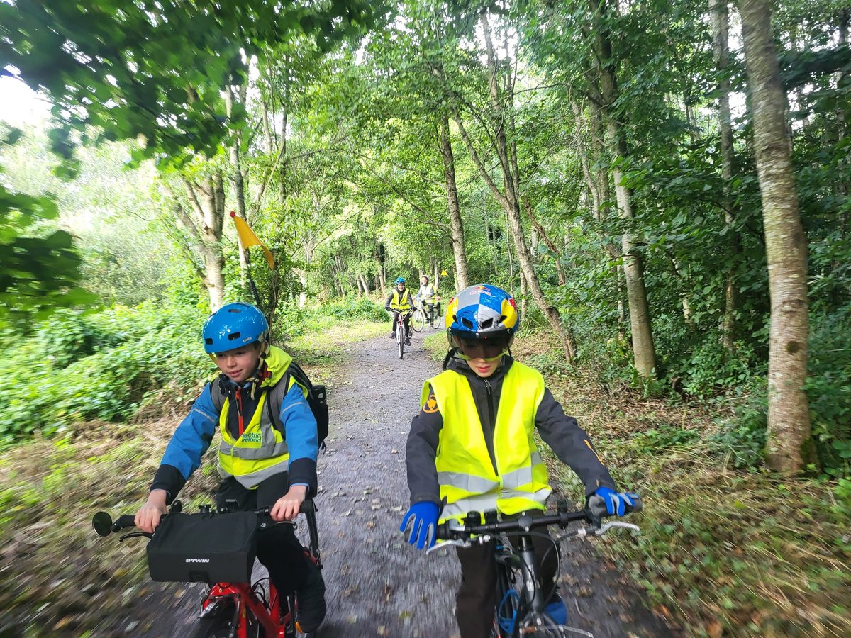 ECorribCycleBus's tweet photo. Zooming through the trees on the way to school in town https://t.co/tZtmHJ3DyU
