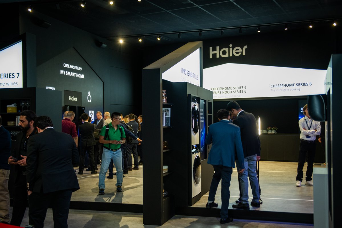 HaierEurope's tweet photo. With #ConnectToExtraordinary, #Haier showcases state-of-the-art technological solutions capable of creating increasingly personalized home scenarios.
Here are some of the highlights moments from the Haier booth. #IFA2022. https://t.co/8dqeILkXTY