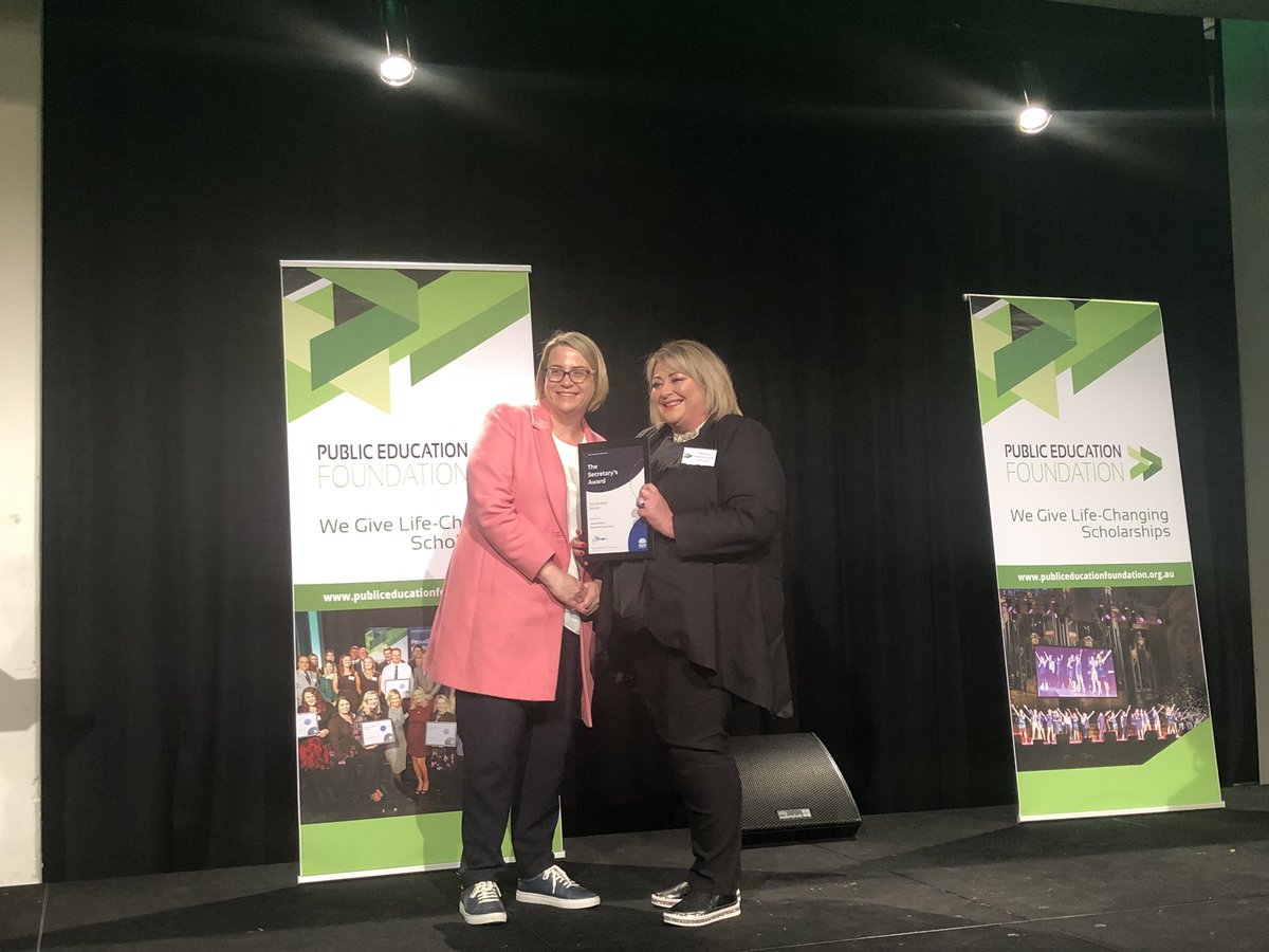 Lisa Porter tweet media